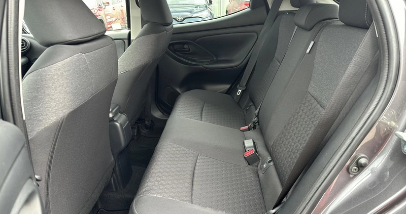 Toyota Yaris cena 91900 przebieg: 16739, rok produkcji 2022 z Chełmno małe 191